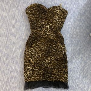 BCBGMaxAzria Dresses - 💋sexy BCBG leopard dress 👗 BCBGMaxAzria Dresses - 💋sexy BCBG leopard dress 👗
